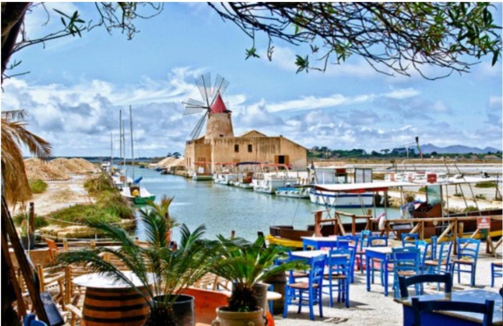 Appartamento Be Sicily - In The Center 80 Mt From The - In Centro Sul Mare - 70 Mq